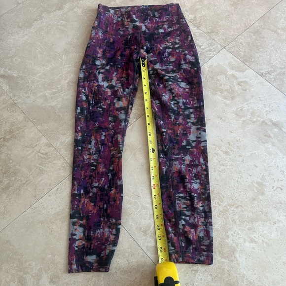 lululemon athletica Women's Wonder Train High Rise Size 6 Cinder Flash Leggings - Picture 7 of 10